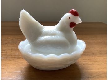 Vintage Westmoreland Small Hen On Nest Milk Glass Trinket Holder