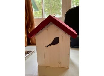 Red & White Wood Birdhouse Hummingbird House