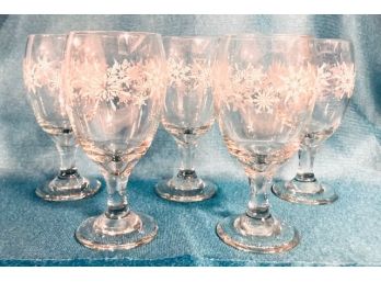 Set Of Vintage Snowflake Goblets (5ct)