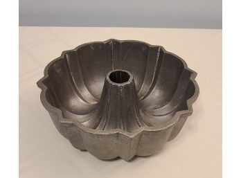 Heavy Bundt Pan