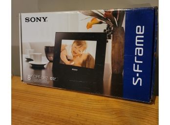 Sony Digital Picture Frame In Box