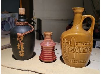 Set Of Jugs