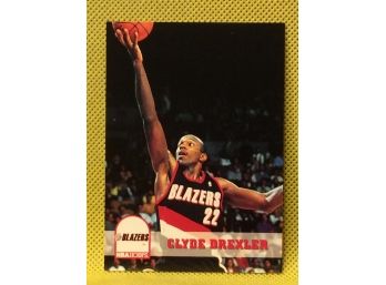 1993 NBA Hoops Clyde Drexler Card