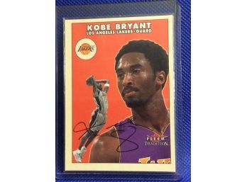 2000-01 Fleer Tradition Kobe Bryant Card