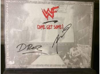 WWF World Wrestling Federation Autograph Mat With 2 Autographs