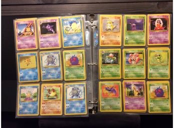 Lot Of More Than 180 Vintage Pokemon Cards In Sheets And Binder