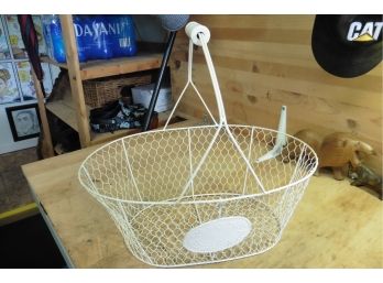 Vintage Wire Egg Fruit Vegetable Basket Wooden Handle 15' X 6'