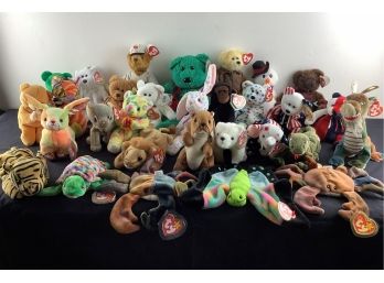 Large Lot Of Beanie Babies