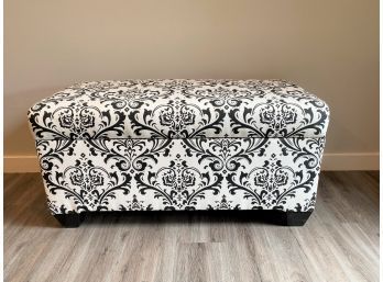 Skyline Furniture  Contemporary Rectangular Storage Bench