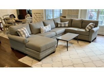 Gorgeous NEW Basset Gray Kipling 4pc Chenille Sectional W/queen Sofa Bed