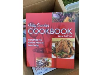 Box Lot: Cookbooks