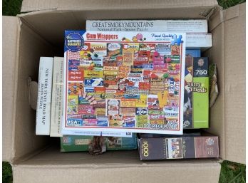 Box Lot: Jigsaw Puzzles #8