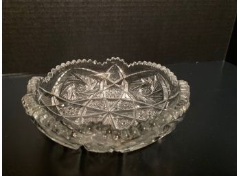 Vintage Sandwich Glass Round Serving Bowl Sawtooth Rim