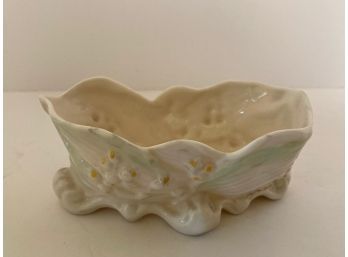 Vintage Irish Belleek Footed Bowl