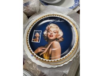 Marilyn Monroe Collector Plates - Pair - Bradford Exchange