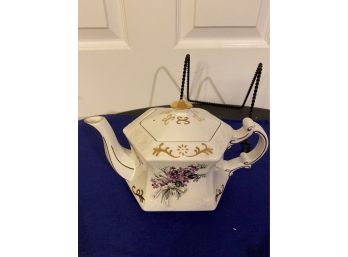Vintage Tea Pot - Ellgreaves