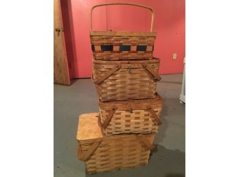 4 Vintage Picnic Baskets