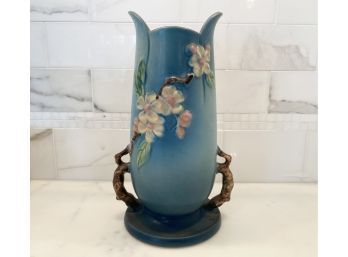 ROSEVILLE USA 389-10 APPLE BLOSSIM LIGHT BLUE VASE