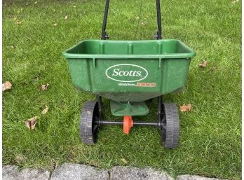 Scotts Speed Green 3000 Spreader