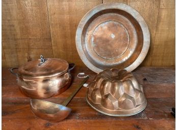 Wonderful Collection Of Copper Molds, Copper Pot & Copper Bowl - 16 Pieces