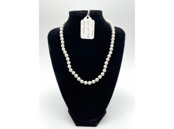 Stunning 17.5 Inch Authentic Pearl Necklace W/ 14K 585 Clasp