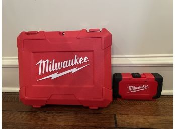 Milwaukee M12 3/8' Hammer Drill/driver With Li-Ion Battery Charger & Drill Bits