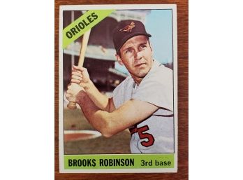 1966 Topps #390 Brooks Robinson