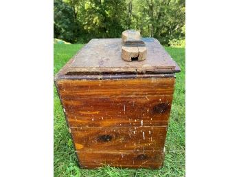 Antique/Vintage Wooden Shoe Shine Box