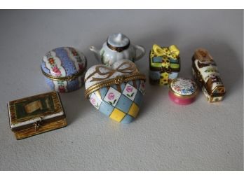 7 Small Porcelain Trinket Boxes