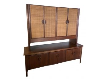 Gorgeous Mid Century Cabinet/buffet/hutch