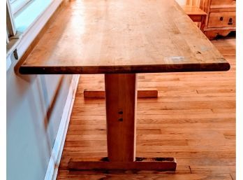 Table For Kitchen Or Desk Use - Pick Up In Redding