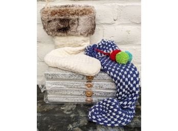 2 Christmas Stockings And 4 Holiday Boxes With Marble Design