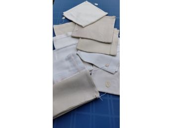 Bloomfield Vendor Retirement - Vintage Grouping Of Linens (10ct)