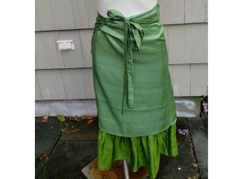 100 Percent Gorgeous Silk Designer/ Green (Two Tone) Skirt