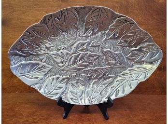 Design Junction Cast Aluminum Leaf Design Decor