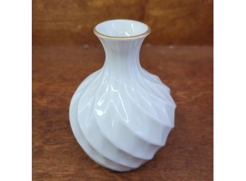 Vintage 5' Lenox Vase