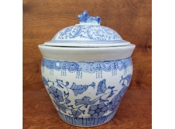 Blue And White Glazed Ceramic Ginger Jar