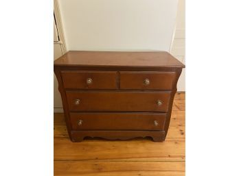 Three Drawer Wood Dresser 42x19x34'