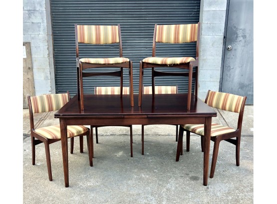 Danish Rosewood Dining Set Including Six Chairs And Extendable Table