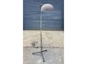 Antique Industrial Telescoping Sun Ray Photo Co. Lamp On Casters