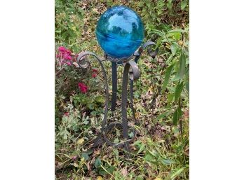 Glass Garden Gazing Ball On Metal Stand (as-is)