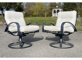 A Pair Of Modern Cast Aluminum Lounge Chairs By Brown Jordan