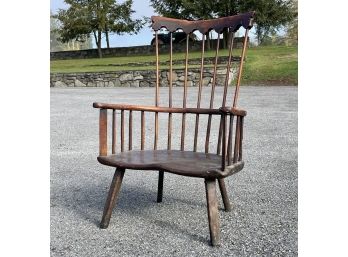 An 18th Century Early American Windsor Chair