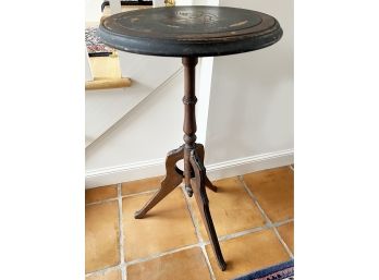 Antique Tri-pod Base Round Top Side Table/plant Stand