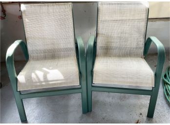 Pair Of Outdoor Patio Chairs Mesh With Green Arm/Legs