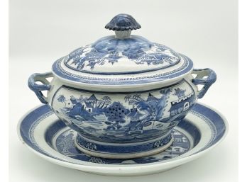 Asian Blue & White Soup Tureen With Plate