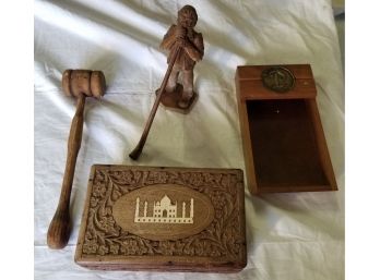 Wooden Decor Lot