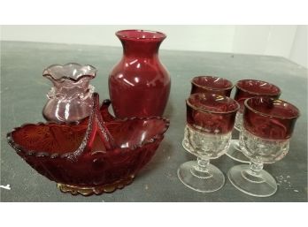 Red Glass Lot