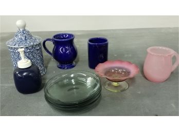 Miscellaneous Glass Set