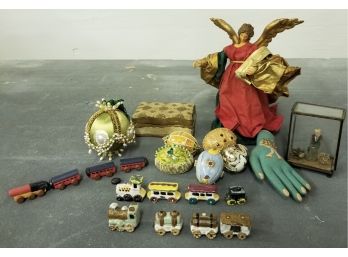 Vintage Knick Knacks